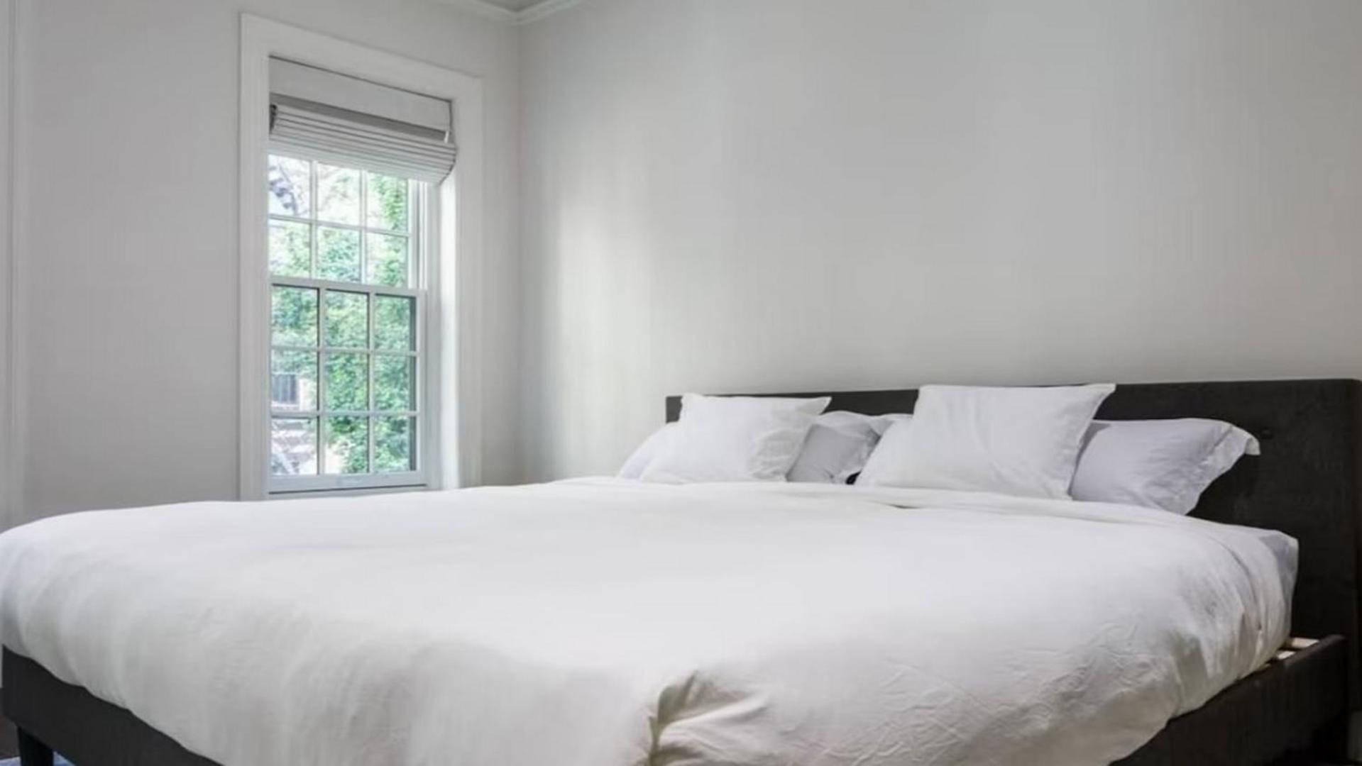 Smith Square Premium Westminster Apartment